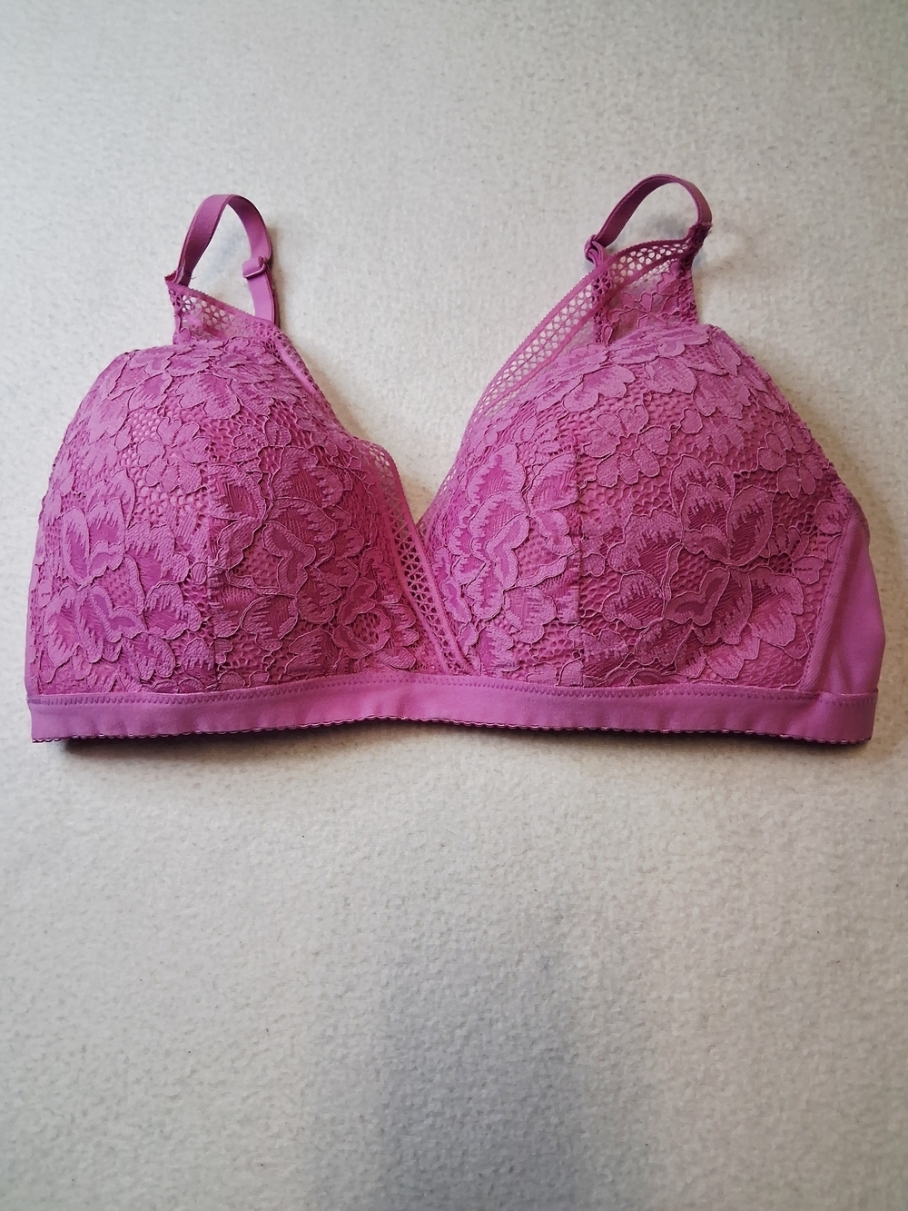 4/20$ knix Lace Wireless Bralette - Fuchsia